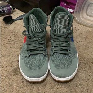 Jordan 1 fly knit